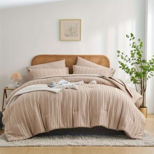 Copertura piumone 7 pc con piumino a colore solido (1*Consolatore 1*piatto 1*foglio montato + 4*federa senza riempimento), a strisce boho khaki traspirante e confortevole per la pelle)