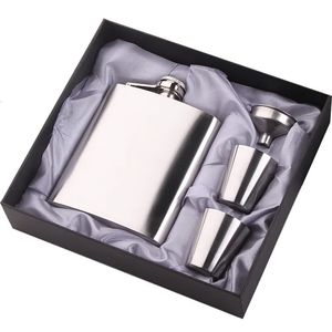 304 Flask de aço inoxidável Conjunto de balas de prata Prova de vazamento para álcool de bebidas alcoólicas 2 S VIDRO 1 Caixa de presente de funil 7 oz 240429