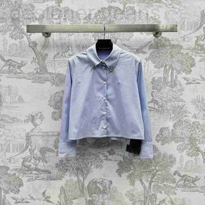Designer de camisas de blusas feminina, início da primavera, novo Pra Nanyou Gaoding Vitaly Girls Girls Fresh e Versátil Print Contrast Contraste Striped Shirt S612