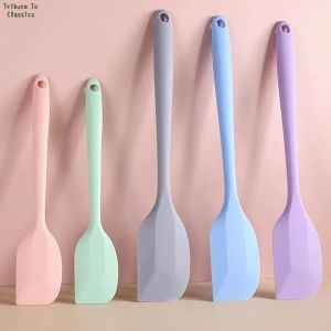 Utensils 1Pc Cream Baking Scraper Nonstick Silicone Spatula Kitchen Pastry Blenders Salad Cake Mixer Butter Batter Pies Cooking Tools