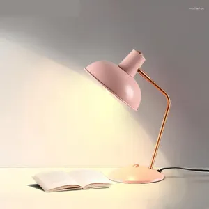 Lampade da tavolo bambina Pink Learning Desk Office Light Office Simple Iron Lampada camera da letto E14 LED Studente 4 Colori disponibili