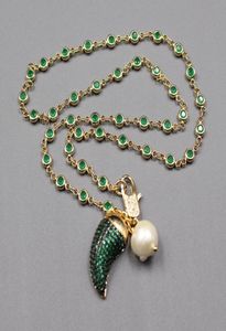 GuaiGuai Jewelry Natural White Keshi Pearl Gold Plated Green Macarsite CZ Chain Necklace Chili Pendant Cute For Lady Jewelry Gift3134647