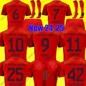 24 25 Bayern Monaco Jersey FC Bayern Trikot 2024 2025 Kit Maillot Camiseta Futbol Bayern Munchen Soccer Soccer Maglie giocatore Kane Musiala Muller Sane Trikot