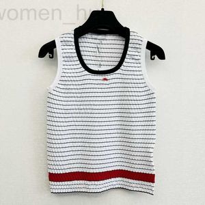 Kvinnors t-shirtdesigner 24 vår/sommar ny produkt zhou xun samma randiga tank top för kvinnor dob7