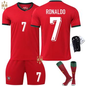 Jersey de futebol 2024 xícara de futebol em Portugal 7 C Ronaldo No. 8 B Fee Jersey Children's Correct Edition Conjunto
