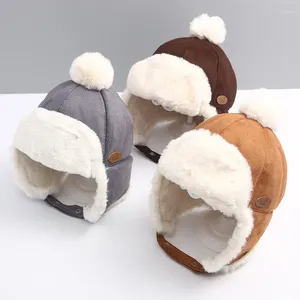 Berets Baby Hat Lei Feng For Boys And Girls Winter Outdoor Warm Windproof Ear Protection Hair Ball Plus Velvet