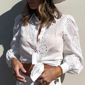 Women's Blouses Super Chic White Long Sleeve Blouse Women Eyelet Hollow Out Sexy Shirt Cotton Tops Spring Autumn