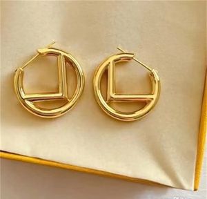 Earring designer jewelry high grade gold earrings high grade exquisite letter design earrings fashion jewelry exquisite simple earrings Valentine s Day gift