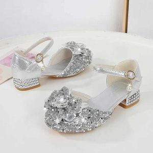 Sandals Girls Party Shoes Luxury Rhinestone Crown Childrens Sandals Fashion Sequins Bowknot Versatile Kid Causal Performance High-heels