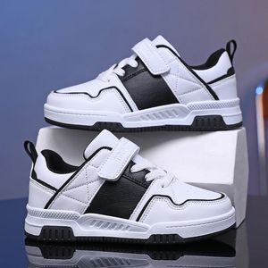 Spring and autumn leather waterproof casual board shoes nonslip sports shoes527 240506