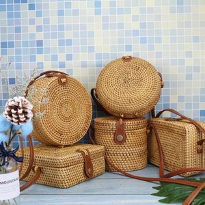 ISKYBOB Round Mulit Style Straw Bag Handbags Women Summer Rattan Bag Handmade Woven Beach Circle Bohemia Handbag 240426