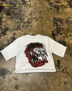 メンズTシャツアメリカンヒップホップグラフィックTシャツプリント特大ゴシックハラジュクストートウェアスマートカジュアルグラフィックY2Kトップスゴスメンズ服T240509