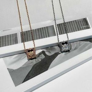 Fashion 925 Sterling Silver Van Kaleidoscope Necklace Plated with 18K Gold Beads Edge Clover Pendant Collar Chain High Version With logo