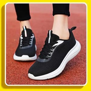 Sapatos casuais tenis white feminino 2024 primavera e outono -vendendo esportes finos de camada única versátil, respirável