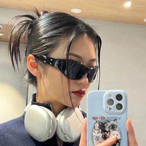 Occhiali da sole 2024 Fashion Cat Eye Big Designer Designer Super Glasshi da sole Acetato Super Brigo Retro Sexy Shadow Oculos Uv400