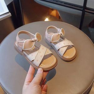 الصنادل Zapatos Nia Kid Sandals خارج الموسم تكلفة الأداء الأميرة الصنادل تنفس فتاة الحذاء الأزياء جولة أخمص القدم