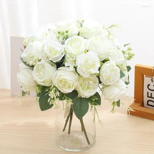 Dekorative Blumen unvice künstliche Rosenblumen -Schalbücher Arrangement Seidenbraut Bouquet Vase für Home Wedding Garden DIY Dekoration