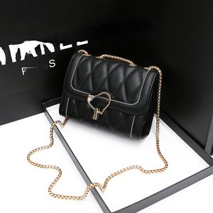 French Style Evening Bags Unique Design Plaid Shoulder Bags Chain Casual Daily Outfit