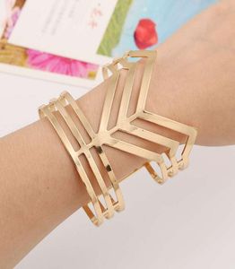 Exaggerated fashion wide irregular metal gold open armband personality bracelet2119968