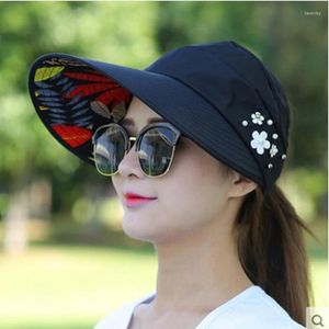 Bollkåpor Sommarkvinnor breda Brim tomma topphattar Flower Pearls Floppy Foldbar Sun Protection Outdoor Beach Tour Visor Baseball Cap