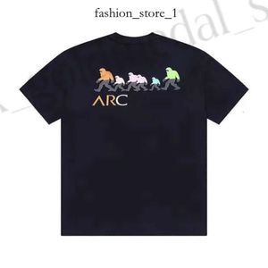 Arco camisa de camisa Tees Edição 2023s Marca de moda versátil clássica estampa colorida colorida solto unissex bird designer camisa masculina camiseta 1 kc7a jaqueta 482