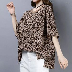 女性用Tシャツファッションルーズヒョウプリント女性Tシャツカジュアル通勤クルーネックオールマッチハーフスリーブトップス衣類Z122