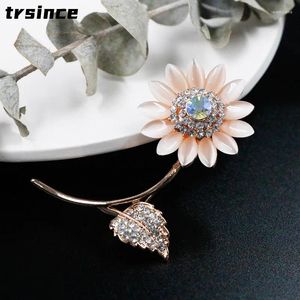 Brooches Fashionable Opal Rhinestone Sunflower Brooch High-end All-match Clothing Accessories Corsage For Women And Mother Gift