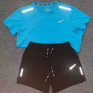 Mens faixas de tech shirt shorts shorts twopeiece feminino fitness impressão seca rápida e respirável sportswear basketball tshirt xcx5