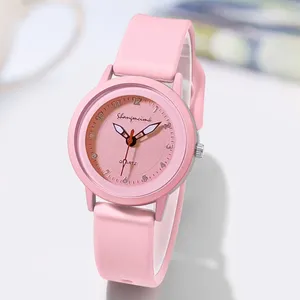 Orologi da polso femminile di moda guardano quarzo in silicone per orologio per orologi da giorno di San Valentino