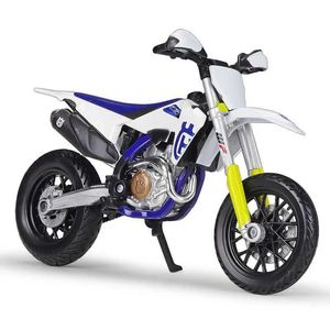 Diecast Model Cars Bburago 1 18 Husqvarna FS450 Super Motorcycle Simulation Alloy Motorcycle Metal Toy Car Childrens Toy Gift SeriesL2405