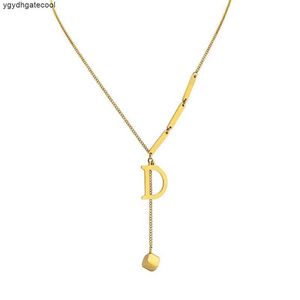 Fashion designer necklace letter pendantTitanium steel does not fade niche design D letter pendant necklace female collarbone chain hip hop chain Birthday 2024 aa+