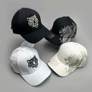 Ball Caps New Dragon Tiger Hip Hop Street Mężczyźni Kobiety Baseball Hats Hats Bawełny osobisty chiński fajny krem ​​filtra sztabowy Caps T240429