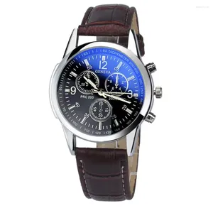 Armbanduhr Lederband Digitale Männer schauen Luxusblau -Glas -Business Casual Reloj Hombre Relogios Maskulino ohne Armband