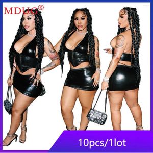 Arbeitskleider 10 Sets Sommer Lederkleid 2-Stück-Sets Outfits Frauen Halfter V-Neck Reißverschluss Crop-Top-Röcke für Casual Tracksuit Sexy Y2K M11447