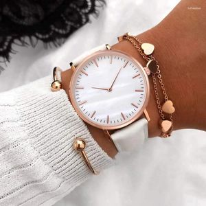 Нарученные часы мода простые кварцевые наручные часы для женщин повседневные кожаные аналоговые часы дамы подарки с часами relogio fominino