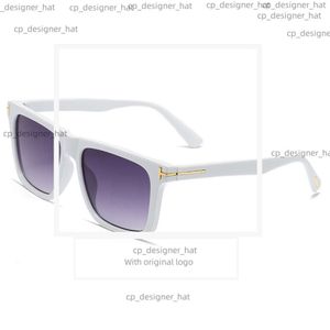 Tom Fords Eyeglass処方メガーズTom Sunglasses Design Optics Frames構成可能なレンズメンズデザイナーサングラスレディースサングラス眼鏡TF 8997