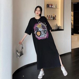Повседневные платья Большие летние корейские длинные платья для футболки женская мультипликационная схема с коротким рукавом негабаритный распутный сплит