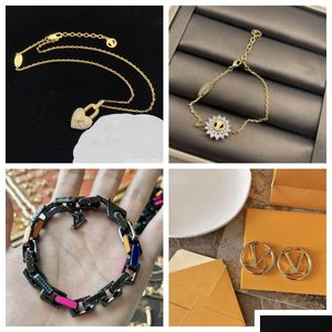 Colar de pulseira New Fashion Top Look Ladies Mulheres fofo pingente de coração gargantilha pequena coragem de amor de ouro aberta para presentes delicados dela Drop dhd2v