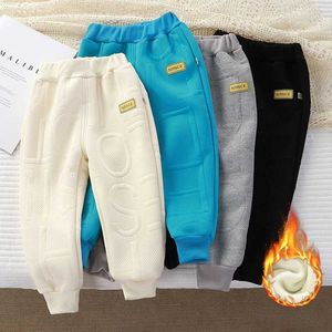 Shorts Childrens sports pants are boys and girls autumn thick casual pants girls student loose sports pants Kawaii letters childrens TrousersL2403