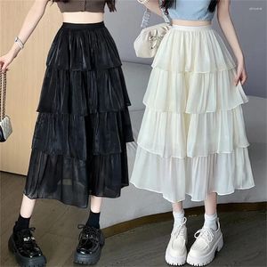 Spódnice 2024 Summer Spring Korean Casual Solid Color High Waisted Ruffles Sweet White Black Black Midi Long Dams Plated Spódnica