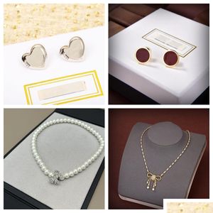 Bracelet & Necklace 2023 New Fashion Top Look -Selling Esigner Earrings Hypoallergenic For Birthday Party Jewelry Drop Delivery Sets Dhzzl