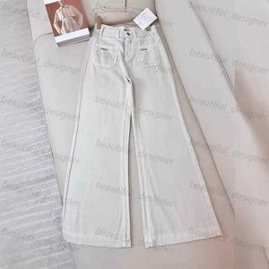 Modedesignerin Frauen Jeans 2024 Frühes Frühling Neue Mode Casual High Taille schlampe doppelpockt gestickte Weitbeinjeans