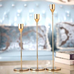 Candles 1 Set European Metal Candle Holder Exquisite Candlestick Candelabra Vintage Golden Wedding Decoration Home Living Room Decor