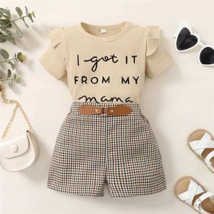Kläder sätter 2st småbarn baby flicka kläder set brev tryck kort hylsa topp+rutiga shorts sommar mode outfit för barn tjej 1-6 år l2405