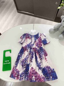 패션 소녀 스커트 잎 패턴 프린트 프린세스 드레스 크기 100-160 cm 어린이 디자이너 옷 여름 짧은 슬리브 베이비 파티 드레스 24APRIL
