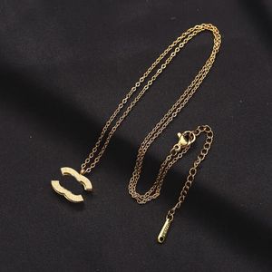 20style Designer Brand Double Letter Fashion Pendant Necklaces Chain 18K Gold Plated Crysatl Rhinestone Sweater Newklace for Women Wedding Jewerlry Accessories