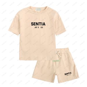 Çocuklar Lüks T-Shirts Tasarımcılar Ess Erkek Kızlar Kıyafetler Bebek Yaz Gömlek Şortları İki Parça Set Esskids-6 Çocuk Açık Mekan Trailtsits Çocuk Toddler CXD240562