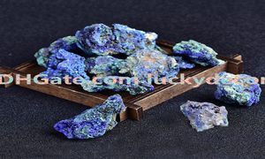 100 g di piccoli irregolari azzurri di azurite grezza di geode a azurite di geode a azurite di geode in cristallo di pietra minerale a azurite ruvida dru8029559