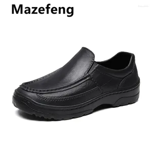 Sapatos casuais Mazefeng 2024 Men's Patent Leather 39-45 Cabeça Anti-deslizante macio Man Real