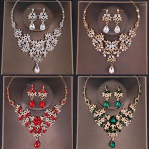 Haarklammern Luxuskristall Halskette Ohrring Set Set Strass Bridal Jewelry Party Frauen Hochzeit